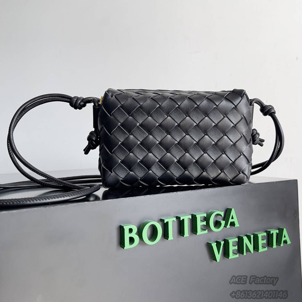 Bottega Veneta Mini Loop Camera   Crossbody Bag 723547 Intrecciato Lambskin Leather Signature Knot Luxury Designer Mirror 9A 17cm