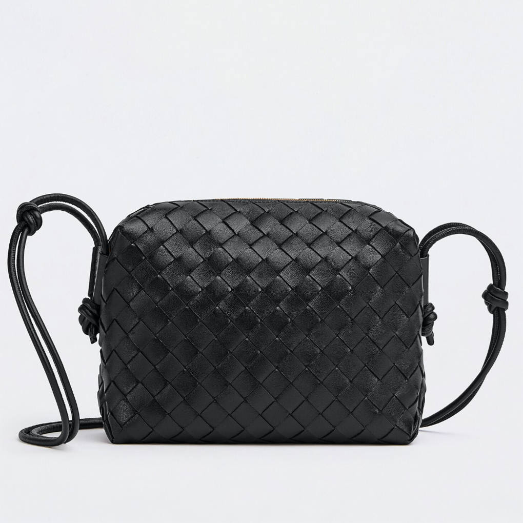 Bottega Veneta Mini Loop Camera   Crossbody Bag 723547 Intrecciato Lambskin Leather Signature Knot Luxury Designer Mirror 9A 17cm