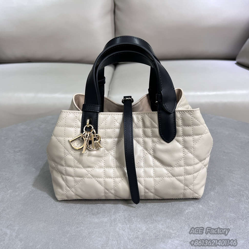 Christian Dior 30 Montaigne Mini Drawstring Bucket 9A Mirror Quality Luxury Design Genuine Leather 16cm