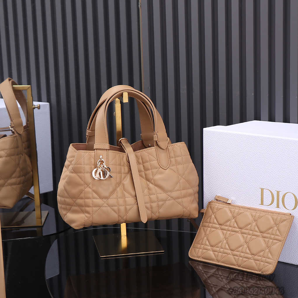 Christian Dior 30 Montaigne Mini Drawstring Bucket 9A Mirror Quality Luxury Design Genuine Leather 16cm