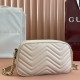 Gucci GG Marmont Small Shoulder Bag 447632 Quilted V-Shaped Leather Sliding Chain Shoulder Strap Designer Luxury Handbag Mirror Quality 24cm