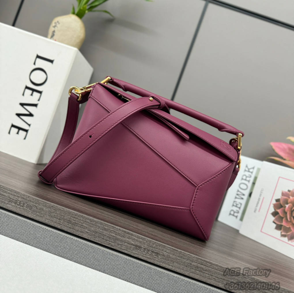 Loewe Puzzle Shoulder Bag Geometric Lines Crossbody Clutch Jonathan Anderson Anagram Cowhide Crossbody Bag Luxury Designer Mirror Quality 24cm