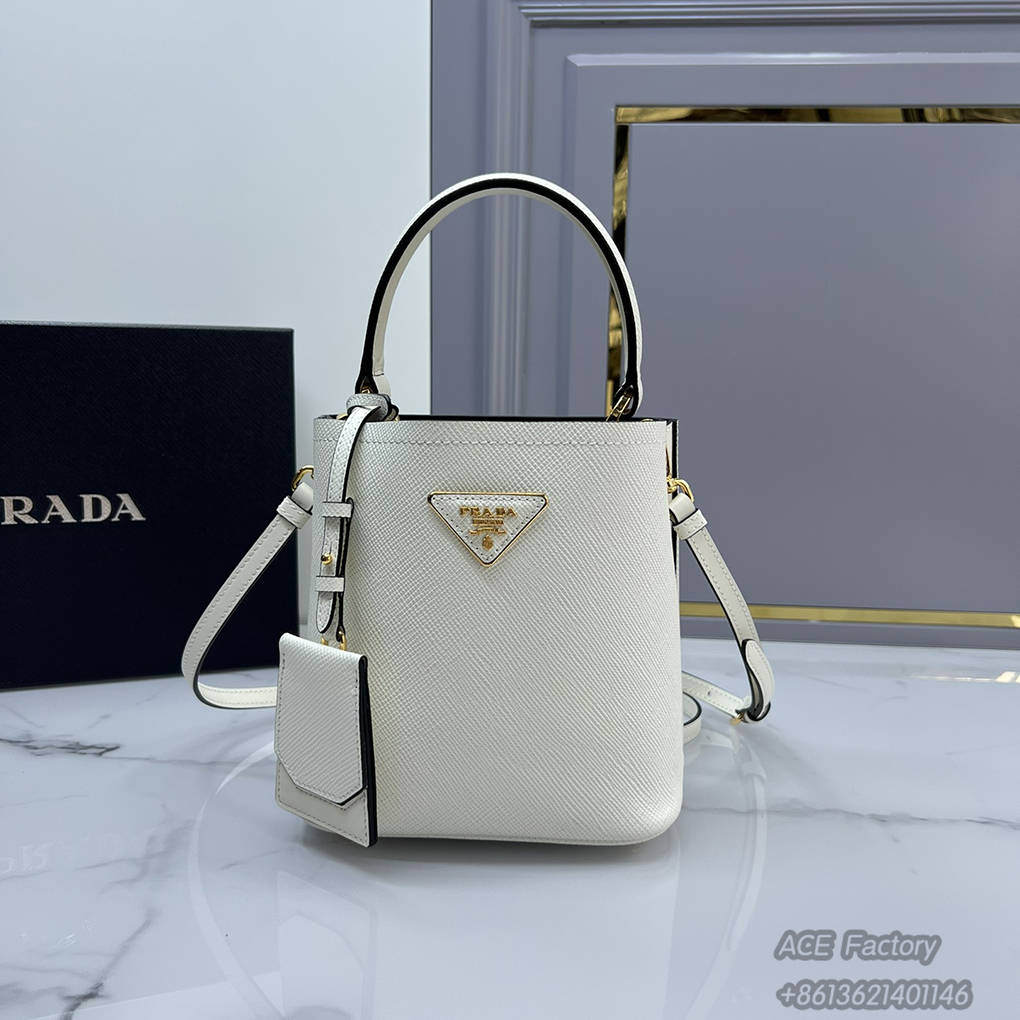 Parda Bucket Saffiano Crossgrain Leather Handbag Shoulder Crossbody 1BA217 Triangle Metal Logo Handbag Fashion 9A Mirror Quality Luxury Design 18cm