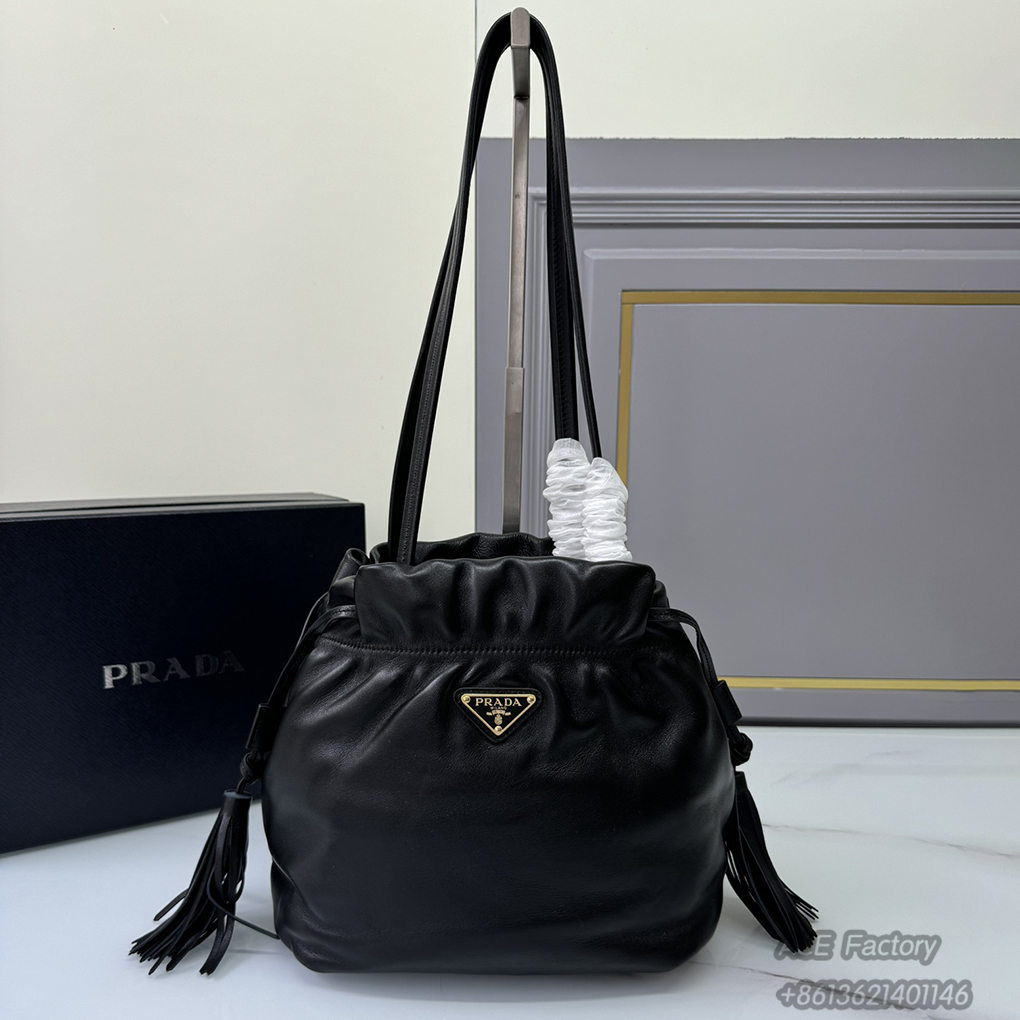 Prada Lucky Bag Drawstring Bucket Handbag 1BG541 Sheepskin Tassel Triangle Metal Logo Handbag Fashion 9A Mirror Quality Luxury Design 24cm