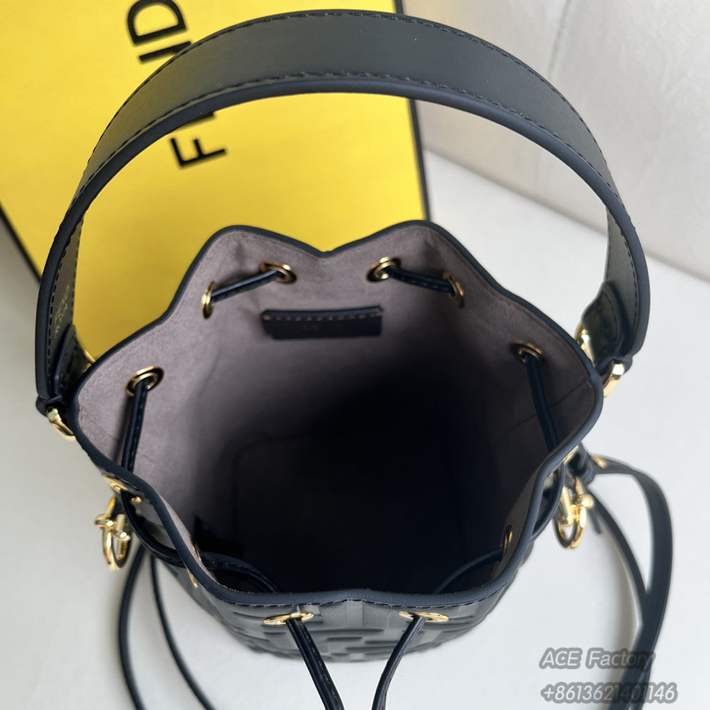 FENDI Mon Tresor Drawstring Bucket Shoulder Bag Embossed FF Logo Calfskin Casual Fashion Handbag Luxury Designer Mirror Quality 12X18X10CM