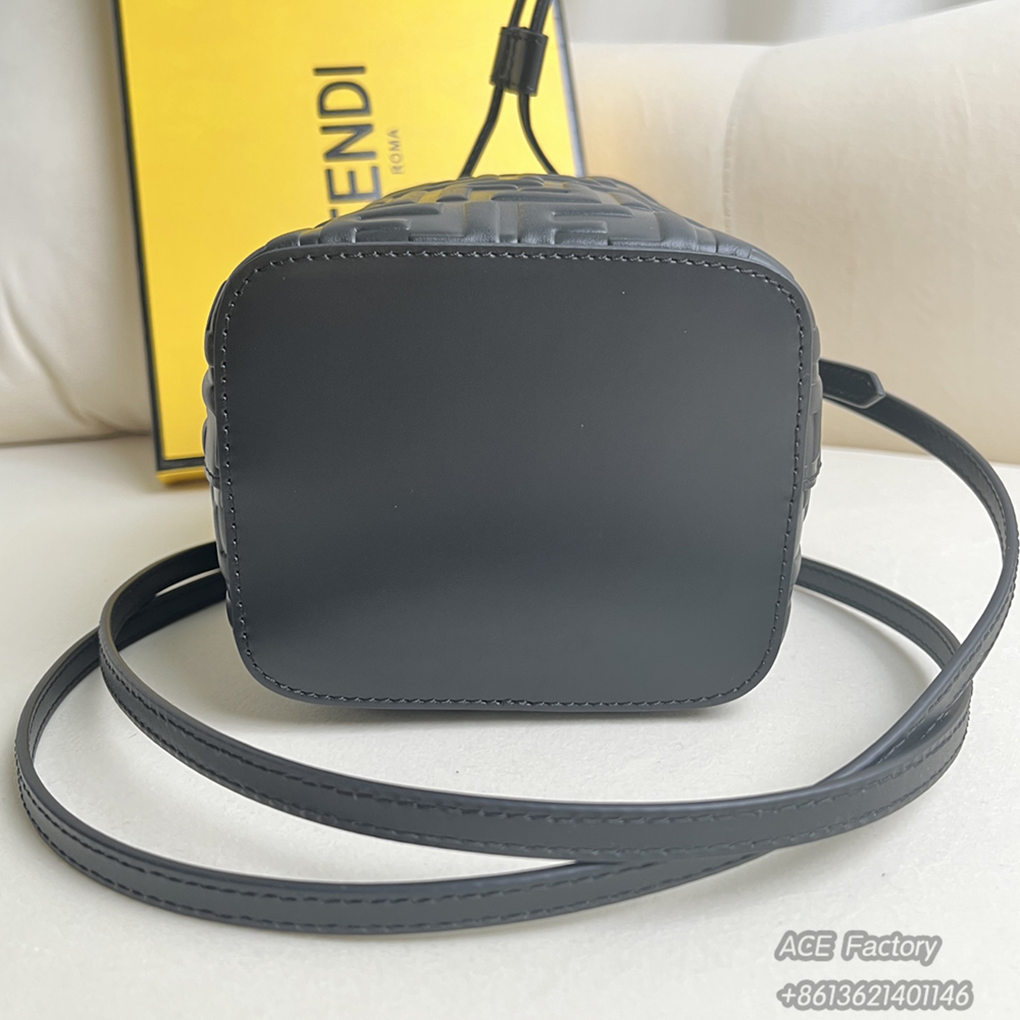 FENDI Mon Tresor Drawstring Bucket Shoulder Bag Embossed FF Logo Calfskin Casual Fashion Handbag Luxury Designer Mirror Quality 12X18X10CM