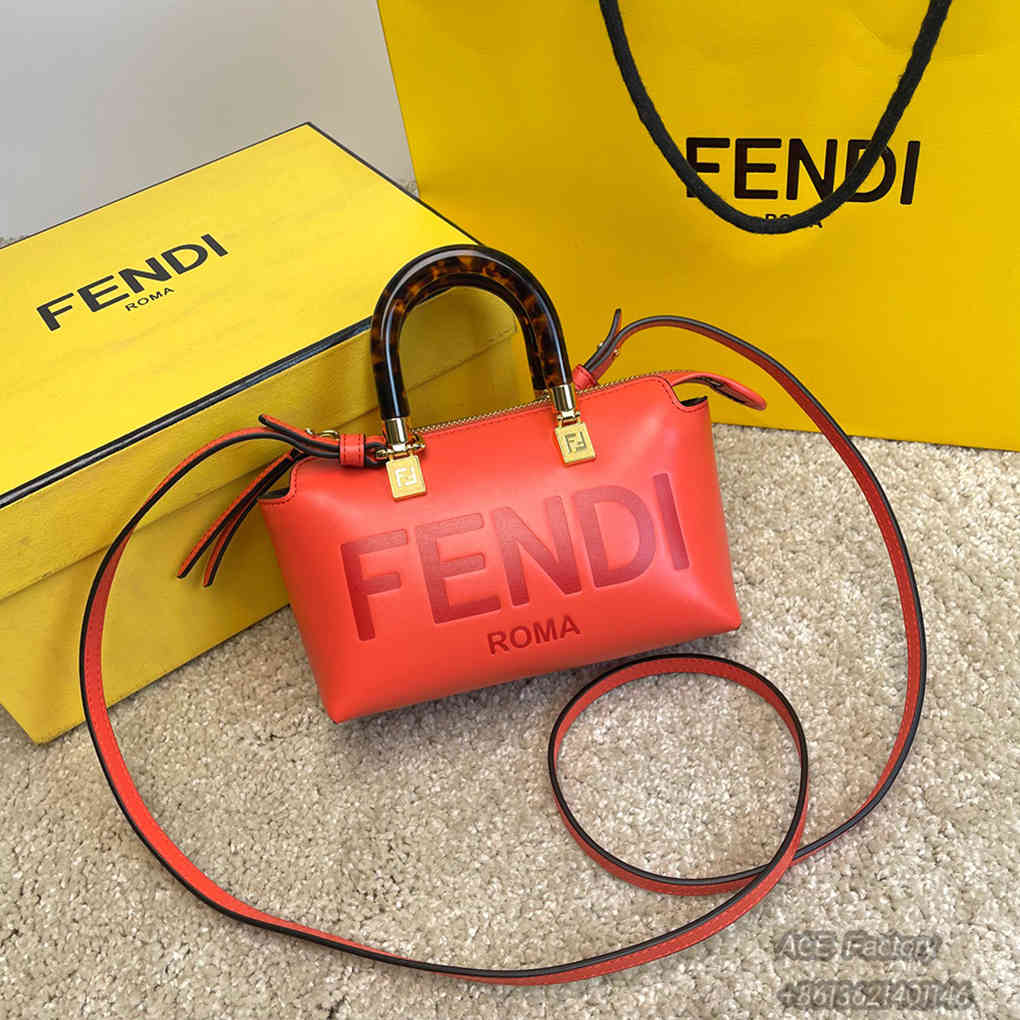 FENDI By The Way Mini Boston Handbag Shoulder Bag ROMA Casual Fashion Handle Tote Luxury Designer Mirror Quality 20cm