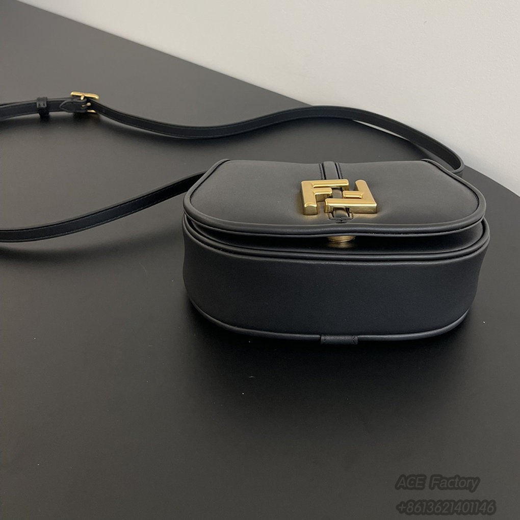 FENDI C'mon Saddle Bag Handbag Shoulder Bag ROMA Casual Fashion Underarm FF Handbag Luxury Designer Mirror Quality 21cm