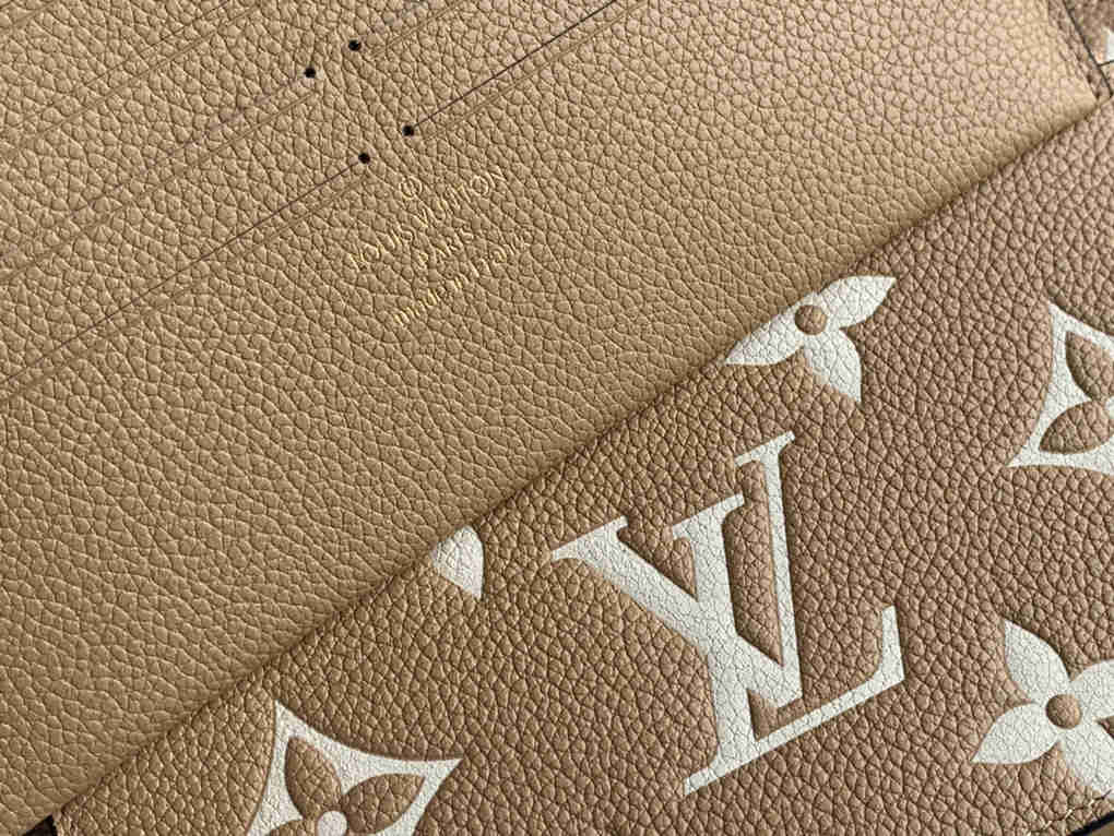 Félicie Pochette Louis Vuitton Monogram Coated Canvas and Genuine Leather Chain Wallet Shoulder Bag 9A Mirror Quality Luxury Design 21cm  M81896 M12754 