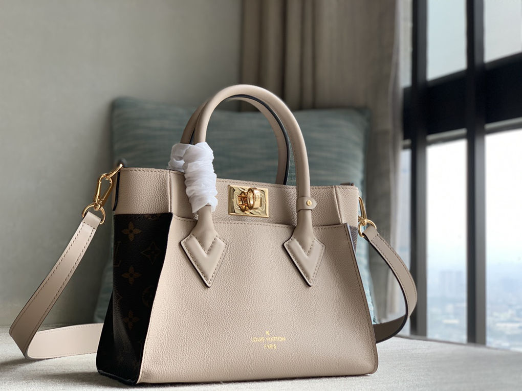 On My Side PM and MM Tote Bags Soft Calfskin M57728 M53826 Classic Monogram Coated Canvas and Calfskin Shoulder Crossbody Handbag Elbow Louis Vuitton Luxury Designer 9A Mirror Quality 